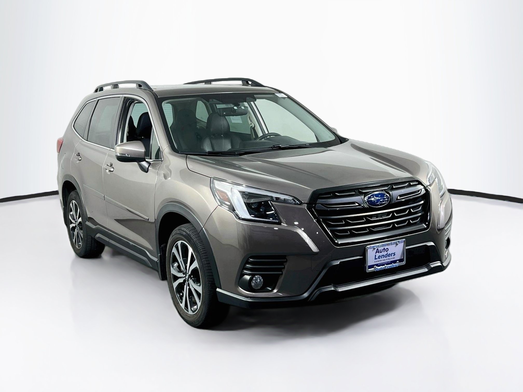 Used 2023 Subaru Forester Limited AWD/4WD image 3