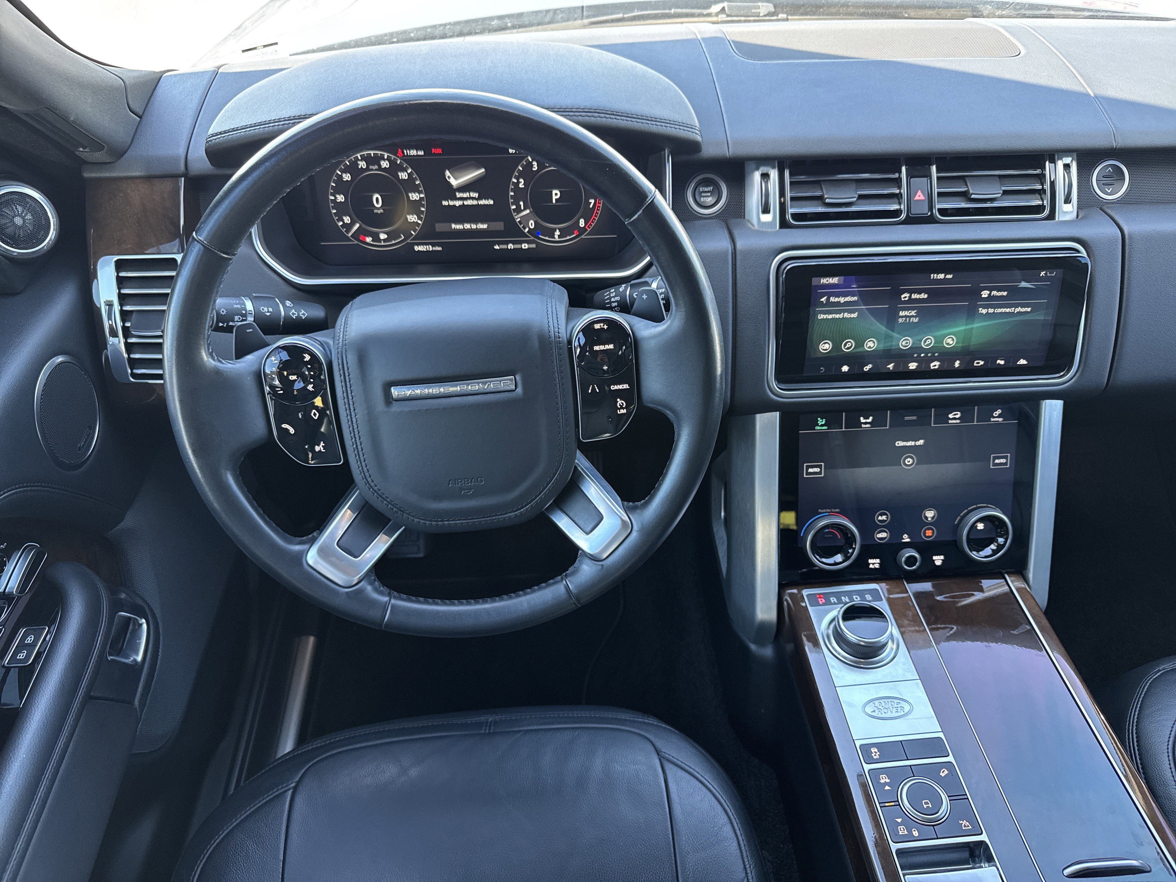 Used 2021 Land Rover Range Rover image 19