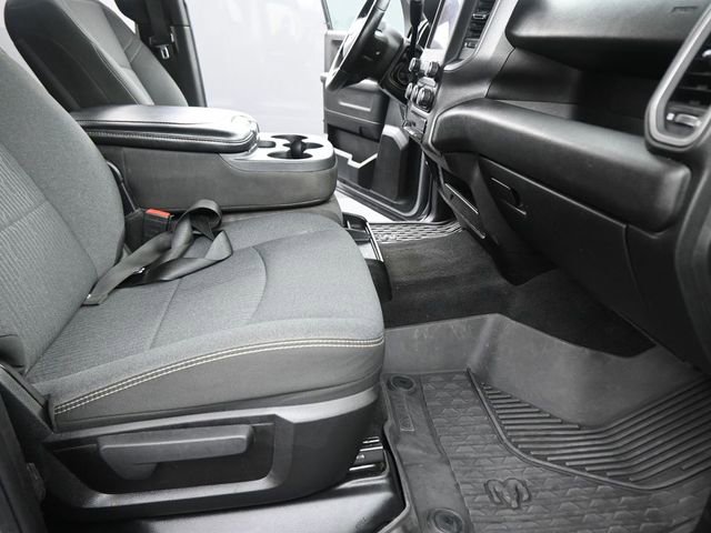 Used 2024 RAM 2500 Tradesman w/ Chrome Appearance Group image 12