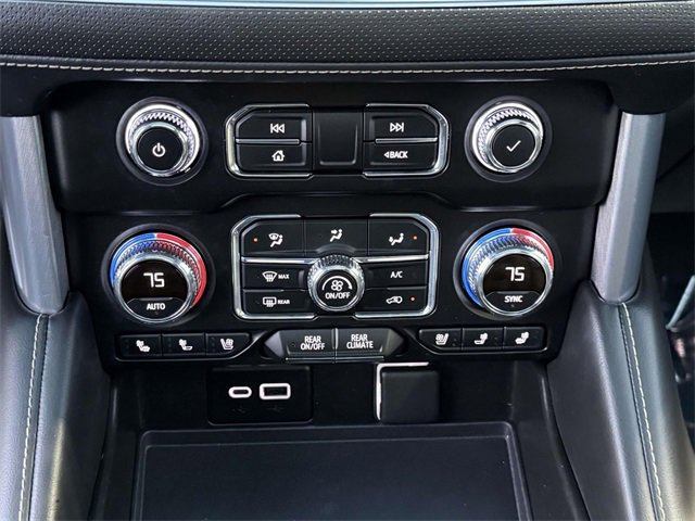 Certified 2022 GMC Yukon XL SLT w/ SLT Premium Package image 17