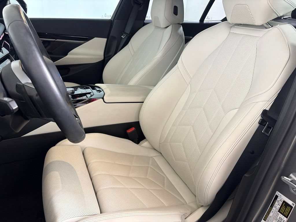 Certified 2026 BMW 530i w/ M Sport Package RWD image 24