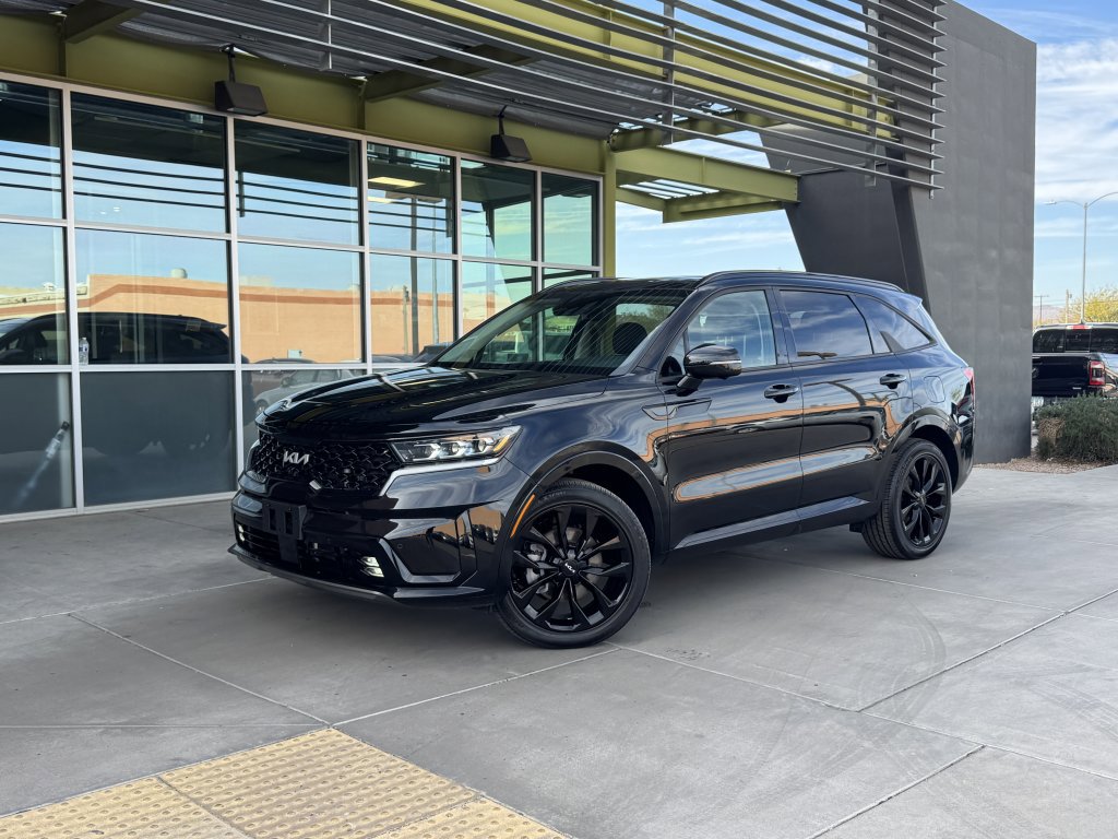 Used 2022 Kia Sorento SX