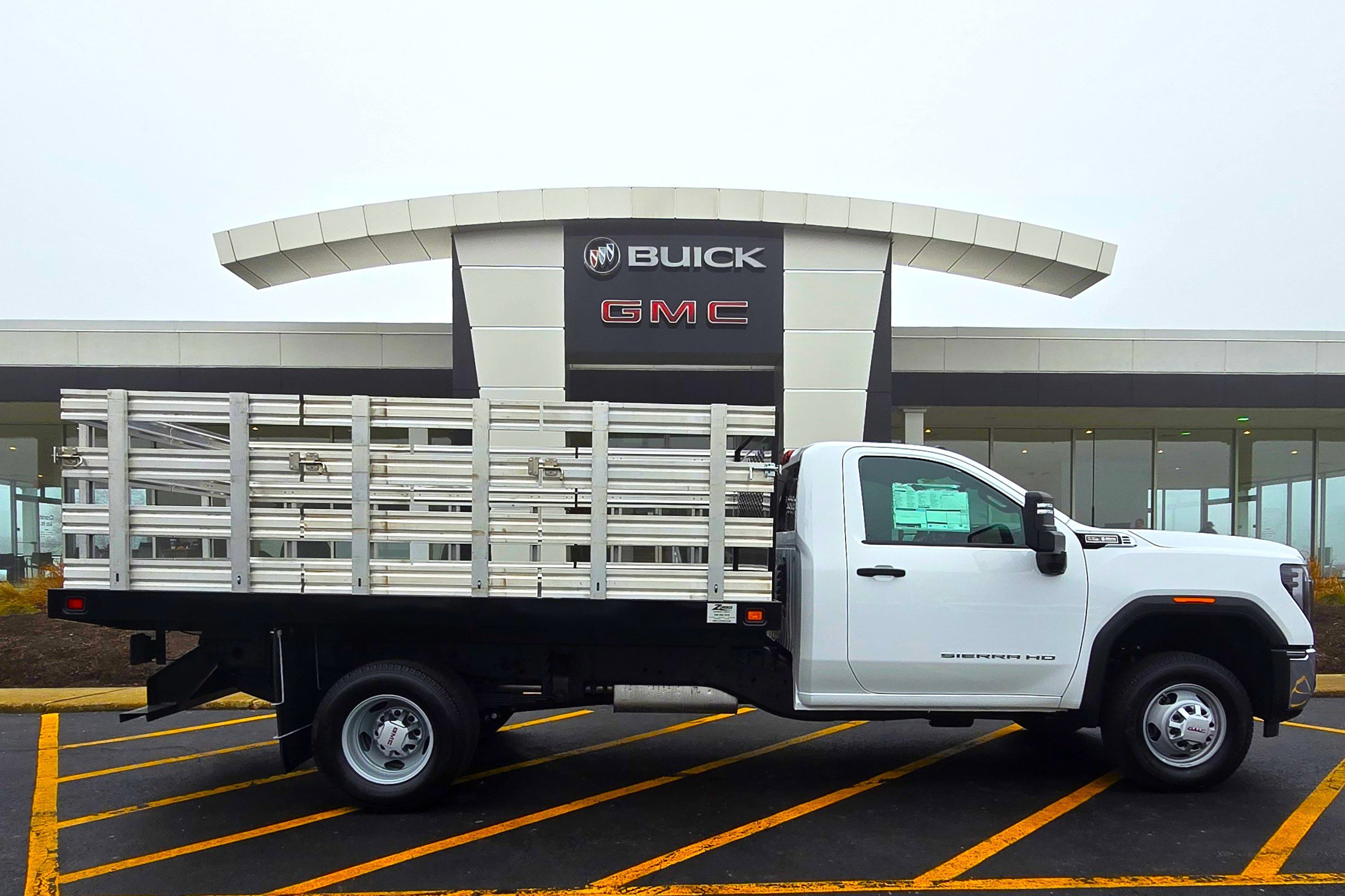 New 2026 GMC Sierra 3500 Pro w/ Convenience Package image 8