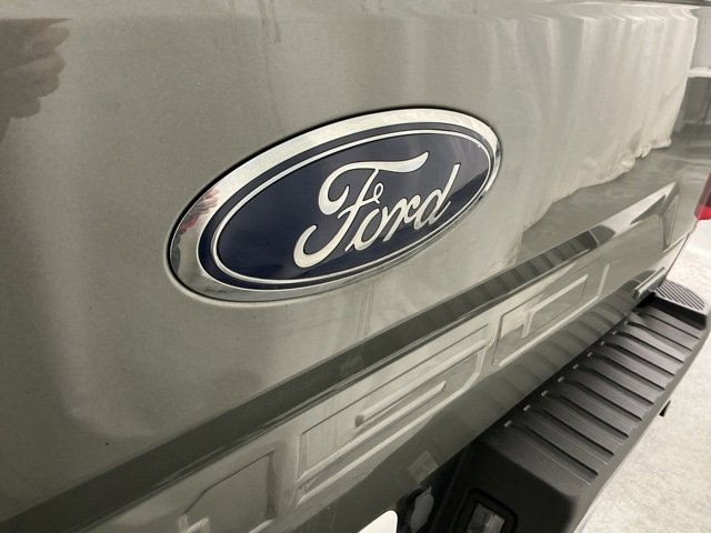 Used 2020 Ford F150 Lariat w/ Equipment Group 502A Luxury image 5