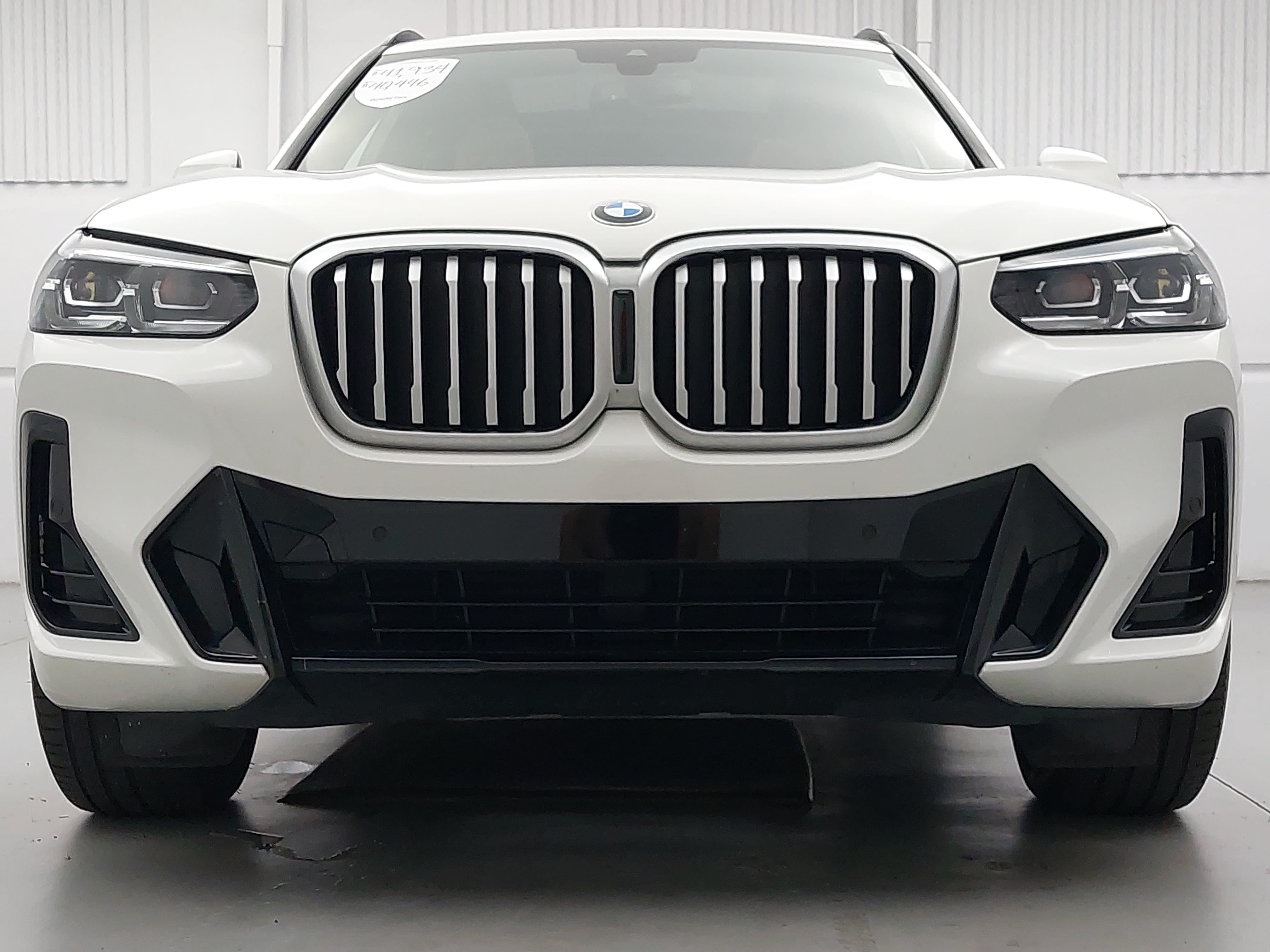 Used 2024 BMW X3 sDrive30i w/ Premium Package w/ZPA RWD image 10