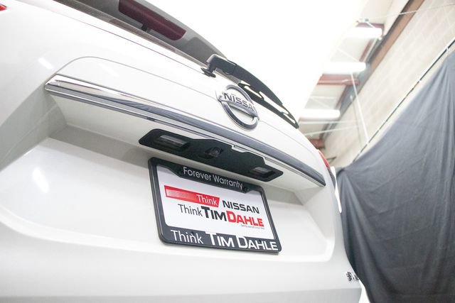 Used 2018 Nissan Rogue SV image 13