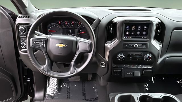 Certified 2024 Chevrolet Silverado 2500 Custom w/ Custom Convenience Package image 9