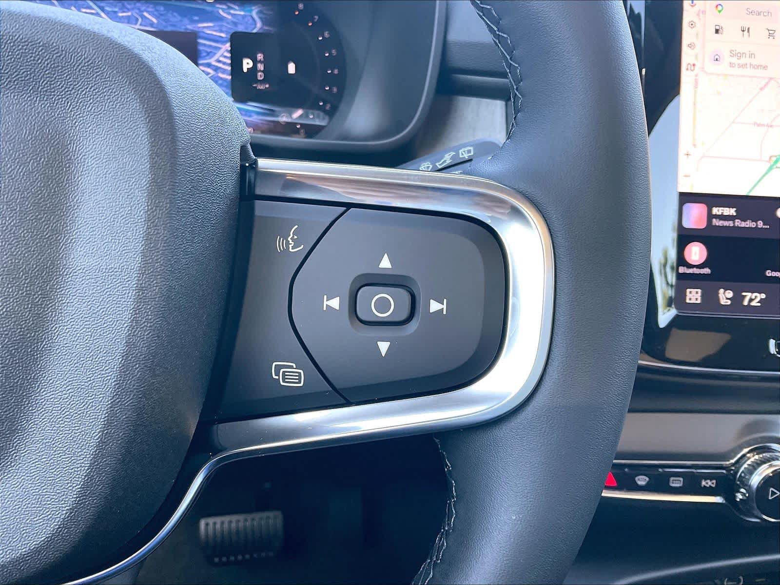 New 2026 Volvo XC40 B5 Core w/ Climate Package AWD/4WD image 18