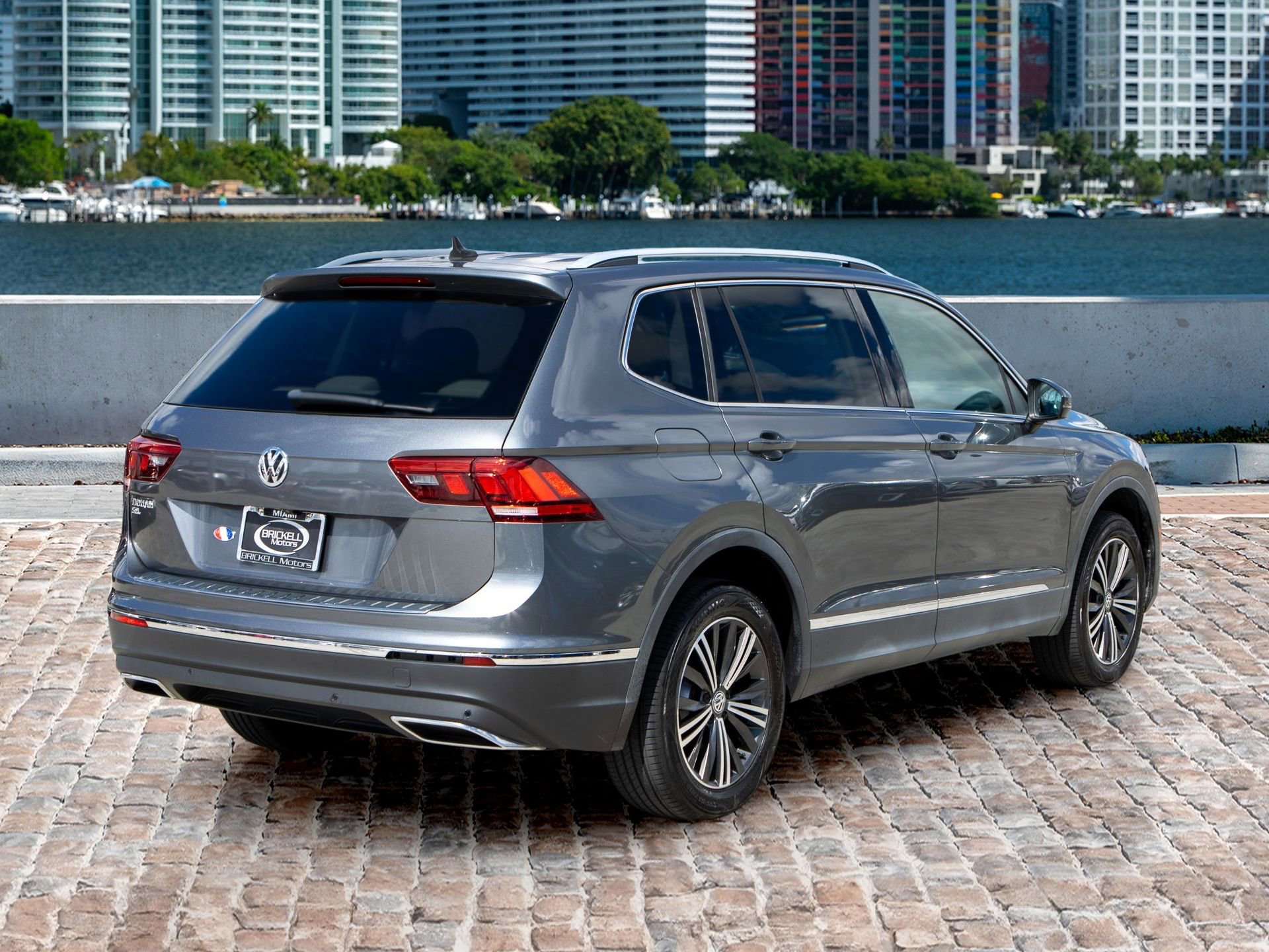 Used 2019 Volkswagen Tiguan SEL image 5