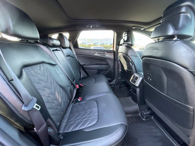 Used 2023 Kia Sportage X-Pro Prestige AWD/4WD image 11