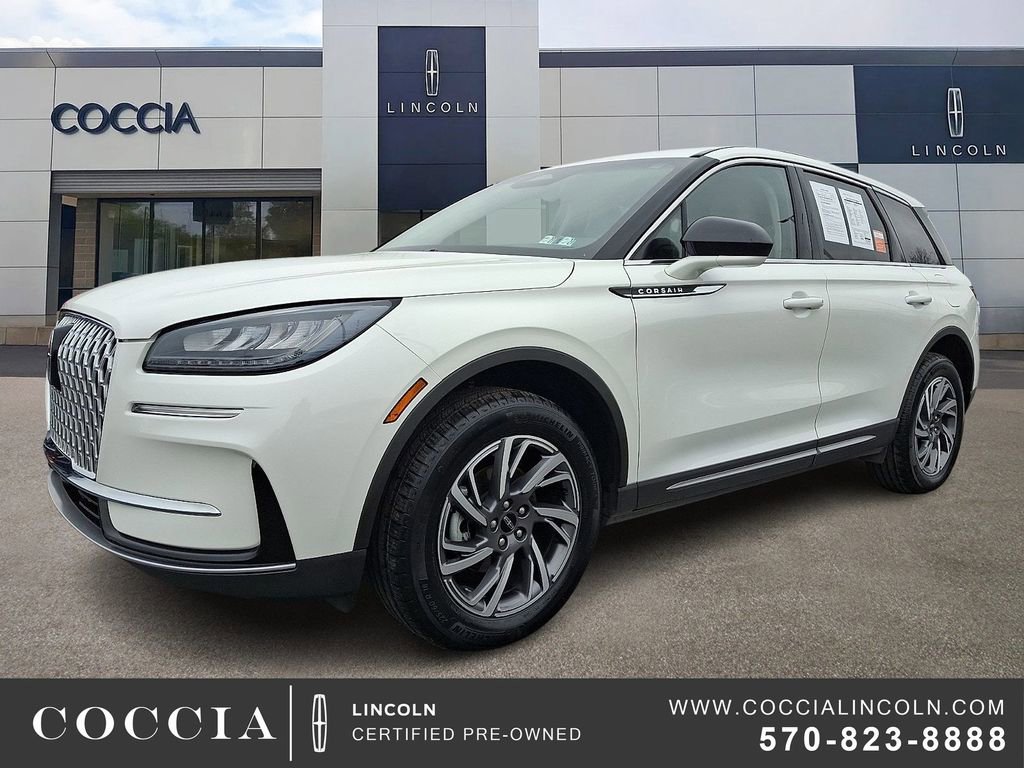 Certified 2023 Lincoln Corsair AWD image 1