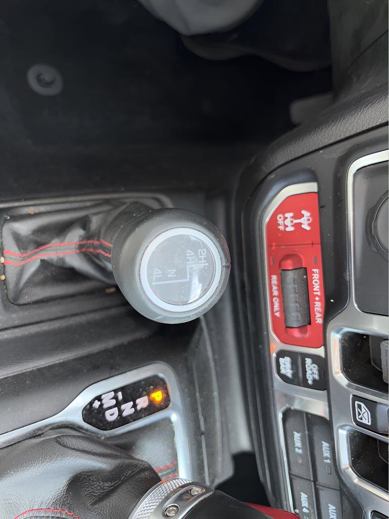 Used 2021 Jeep Wrangler Unlimited Rubicon image 32