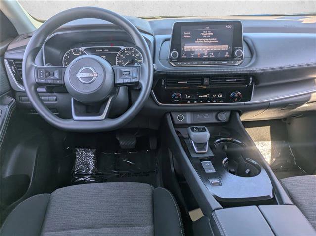 Used 2022 Nissan Rogue SV image 15