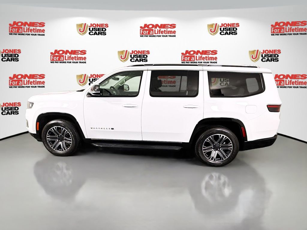 Used 2023 Jeep Wagoneer 4WD w/ Premium Group I image 17