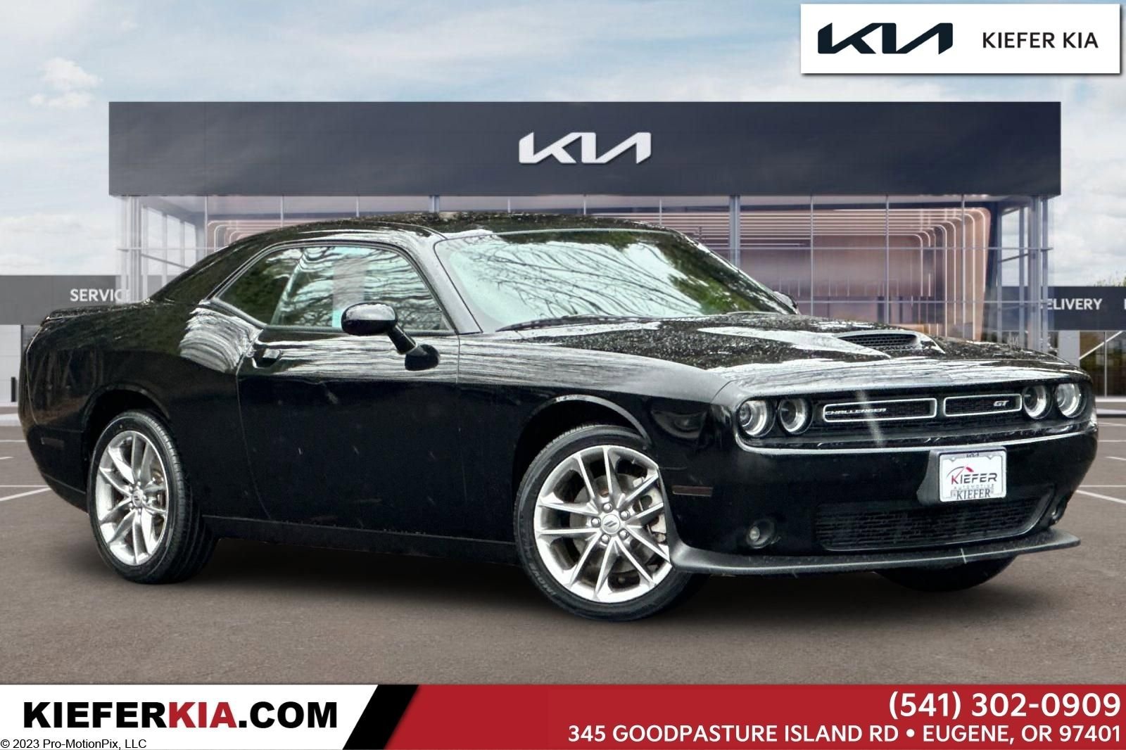 Used 2022 Dodge Challenger GT AWD/4WD image 1