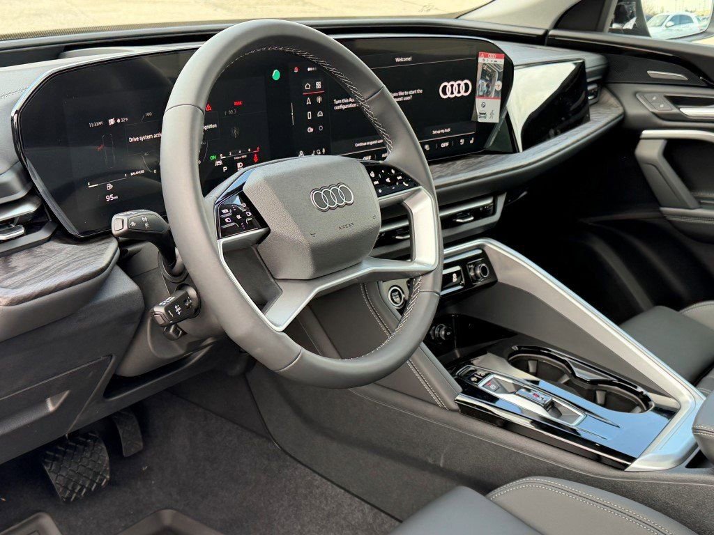 New 2025 Audi Q5 2.0T Premium Plus image 20