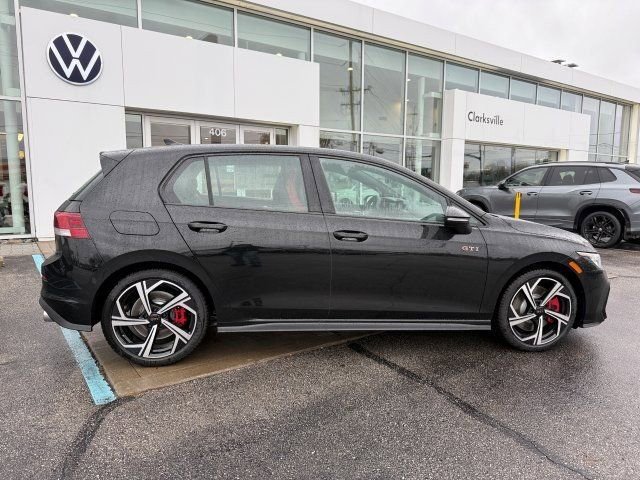 New 2026 Volkswagen GTI SE FWD image 6