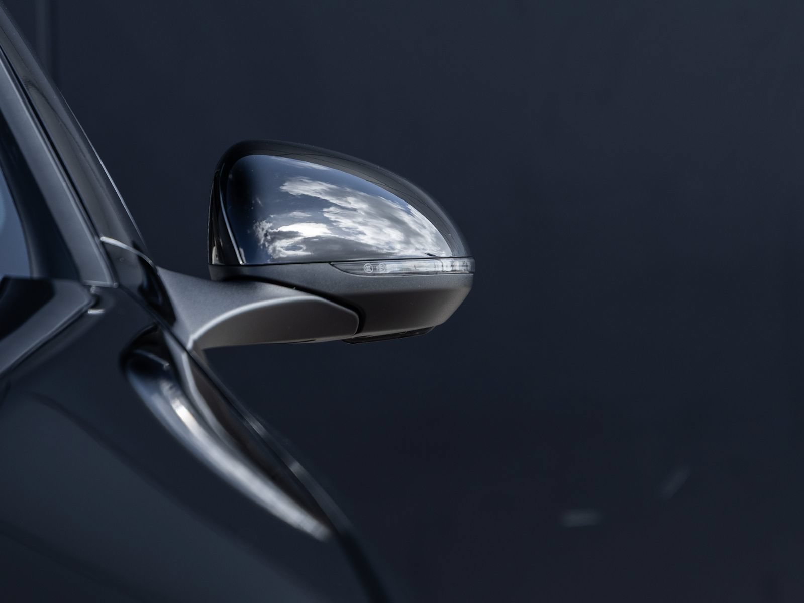 Used 2025 Mercedes-Benz C 300 Sedan image 15