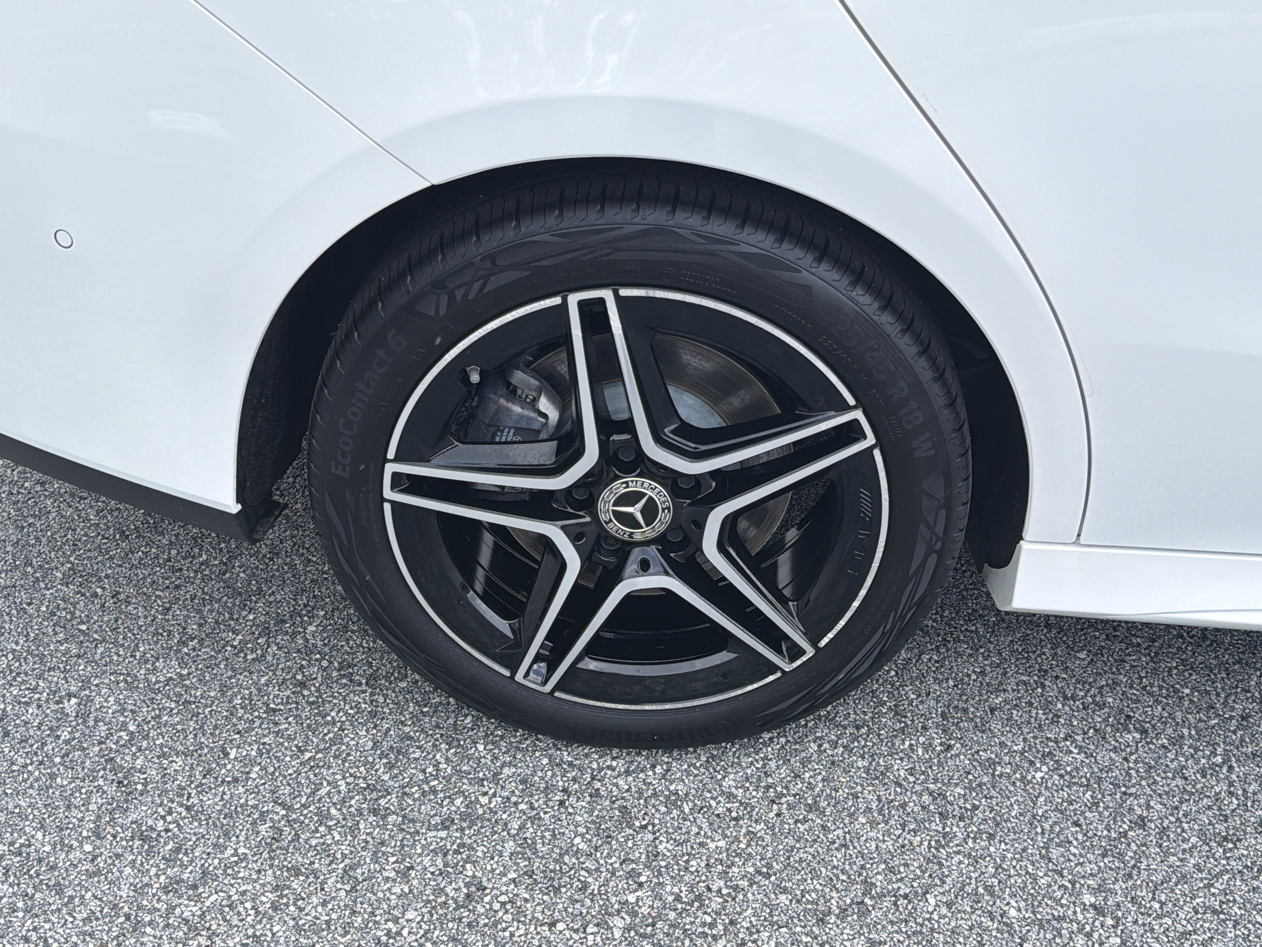Used 2025 Mercedes-Benz CLA 250 4MATIC image 21
