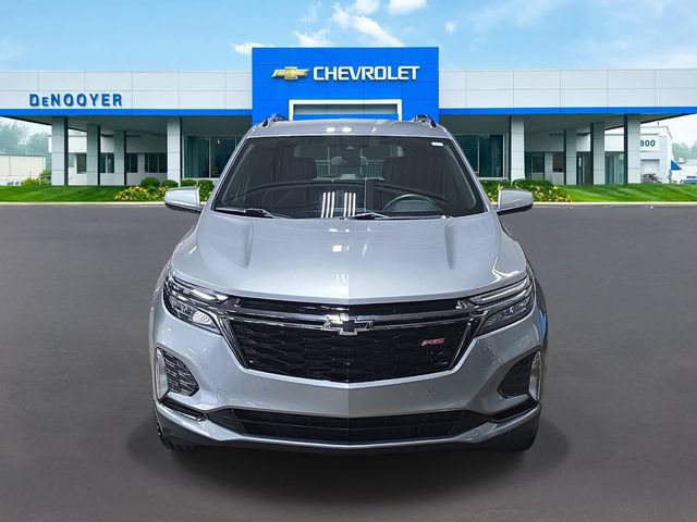 Used 2023 Chevrolet Equinox RS AWD/4WD image 4