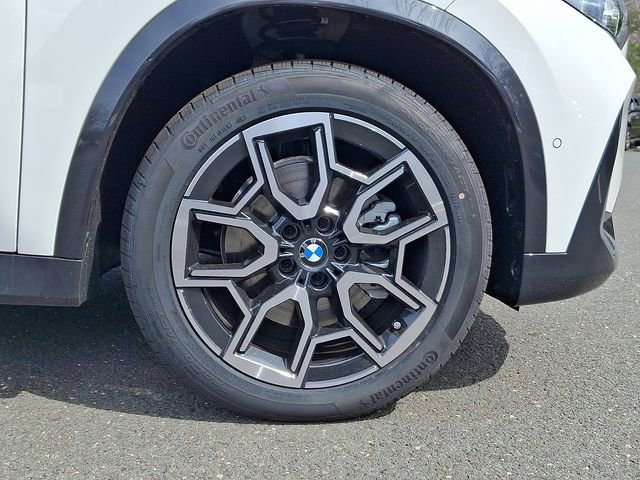 New 2026 BMW X1 xDrive28i w/ Convenience Package image 8
