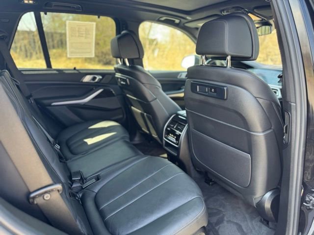 Used 2021 BMW X5 xDrive40i w/ Premium Package AWD/4WD image 16