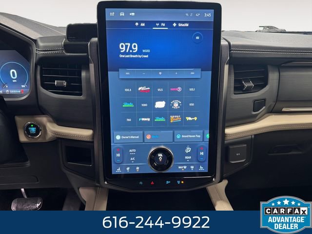 Used 2022 Ford Expedition Platinum image 5