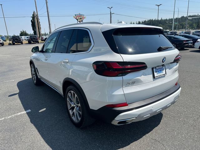 Used 2025 BMW X5 xDrive40i AWD/4WD image 5