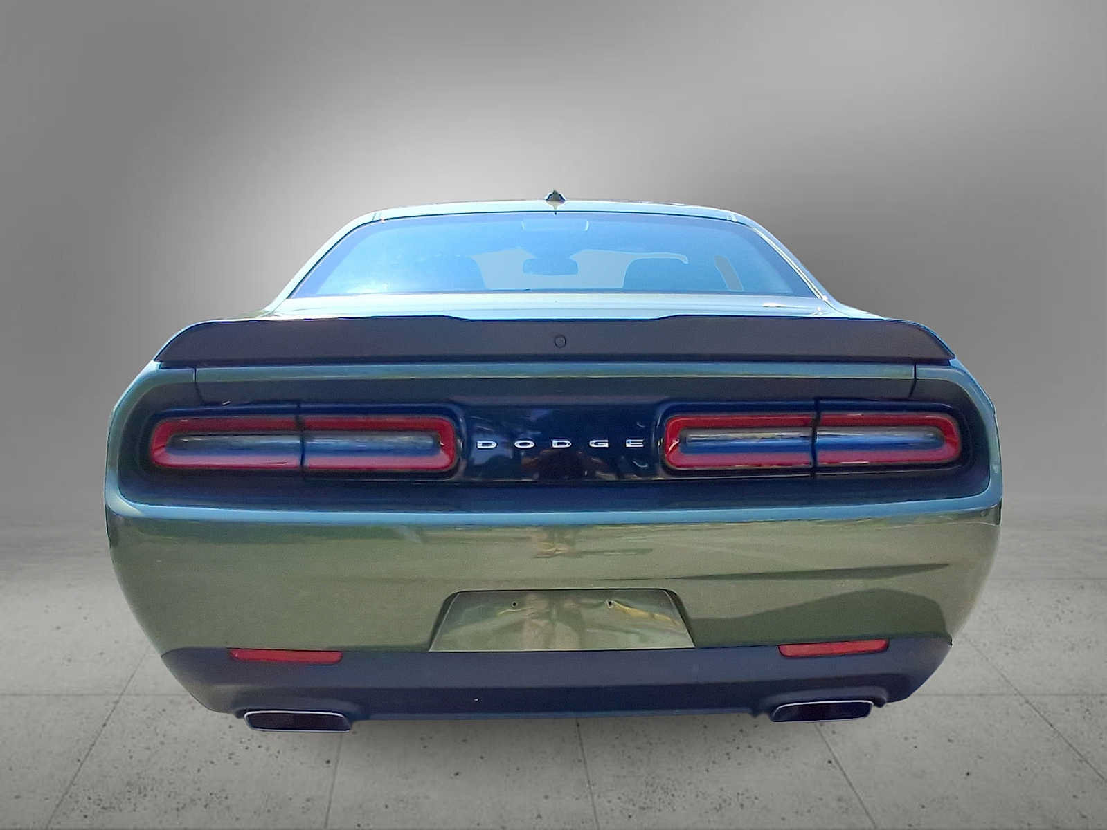 Used 2023 Dodge Challenger R/T RWD image 7