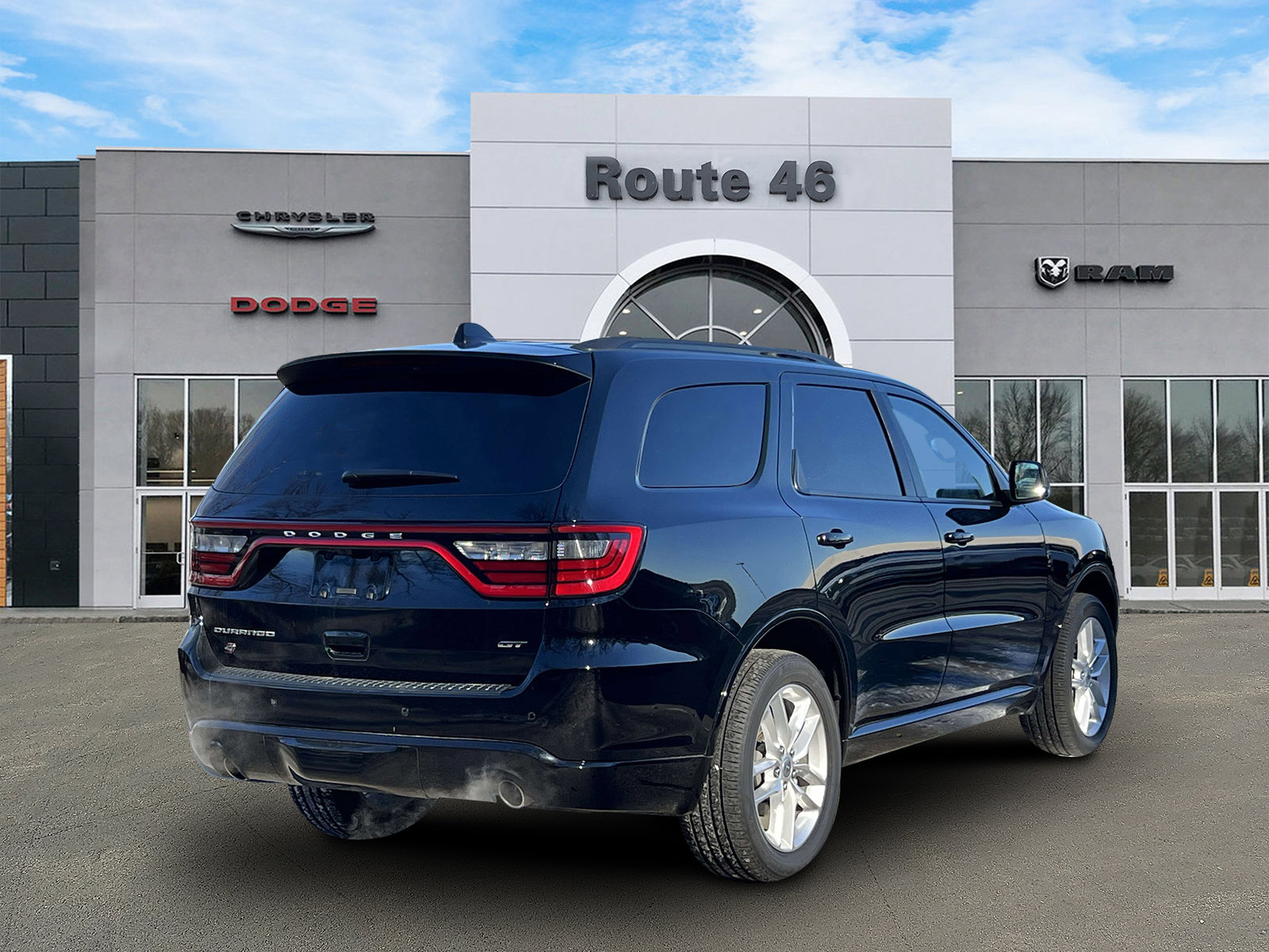 Used 2024 Dodge Durango GT image 5