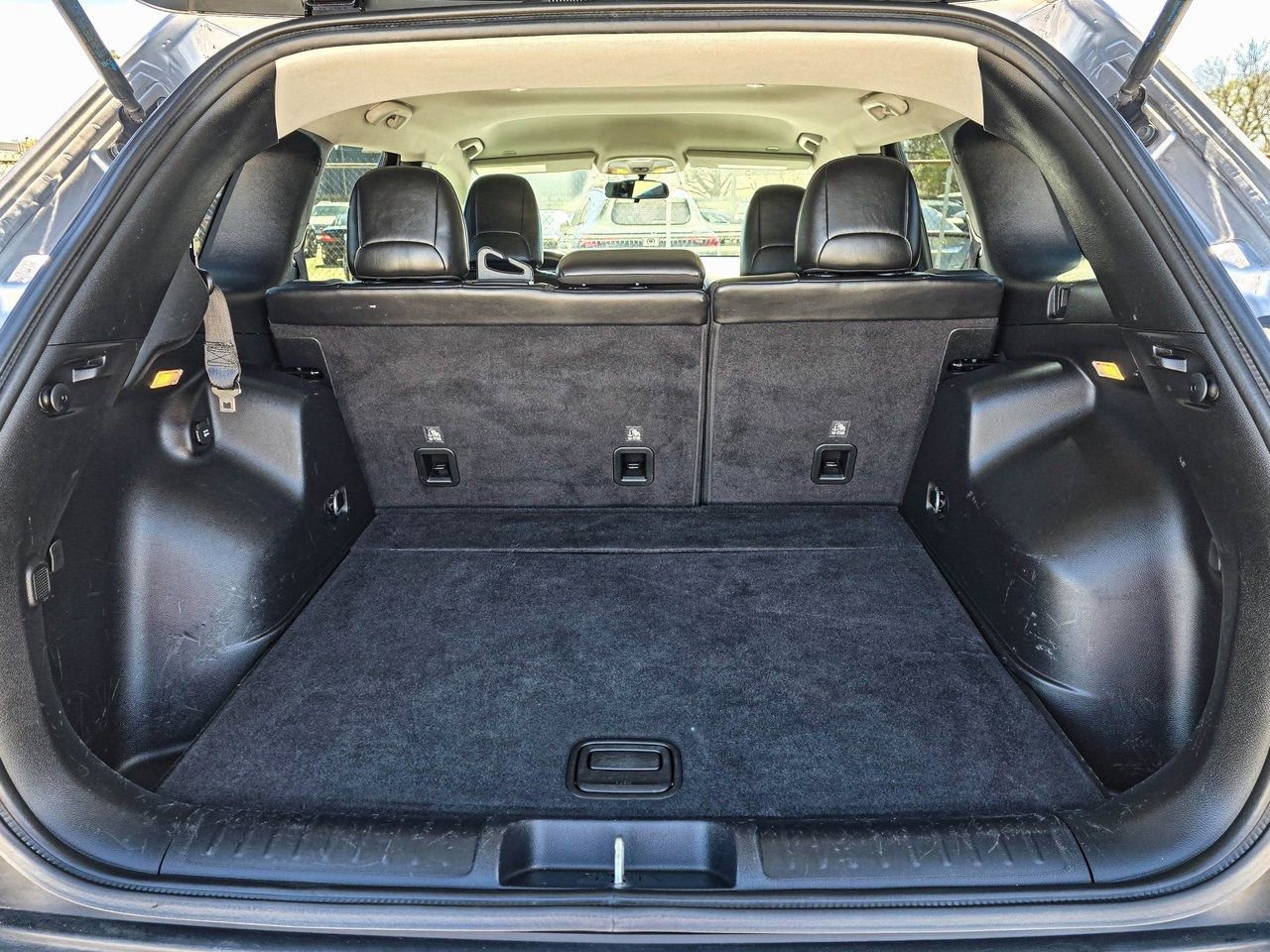 Used 2019 Jeep Cherokee Latitude Plus image 33