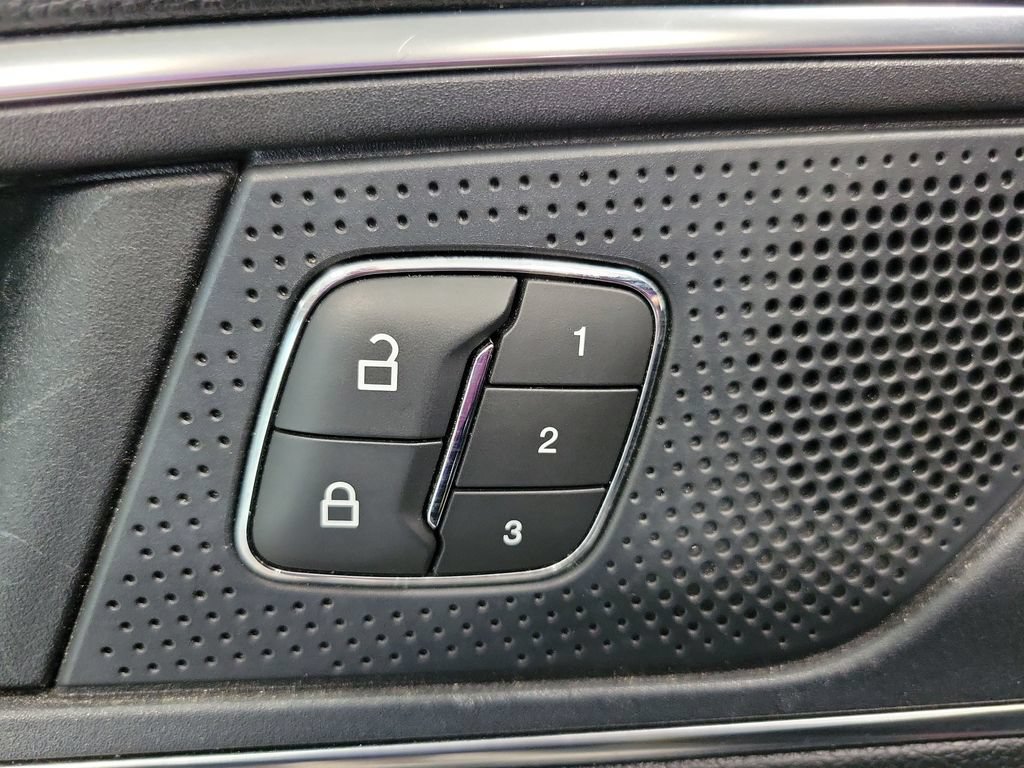 Used 2019 Ford Edge ST AWD/4WD image 33