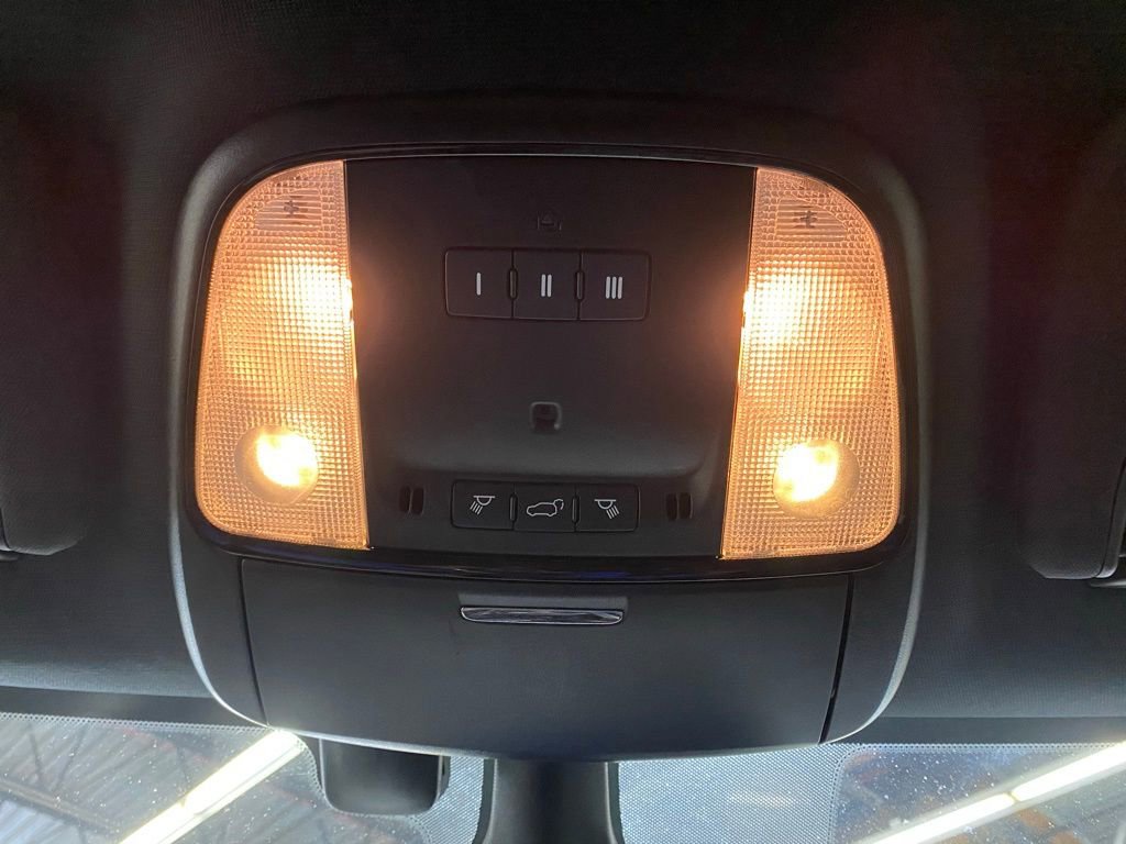 Used 2022 Dodge Durango GT image 31