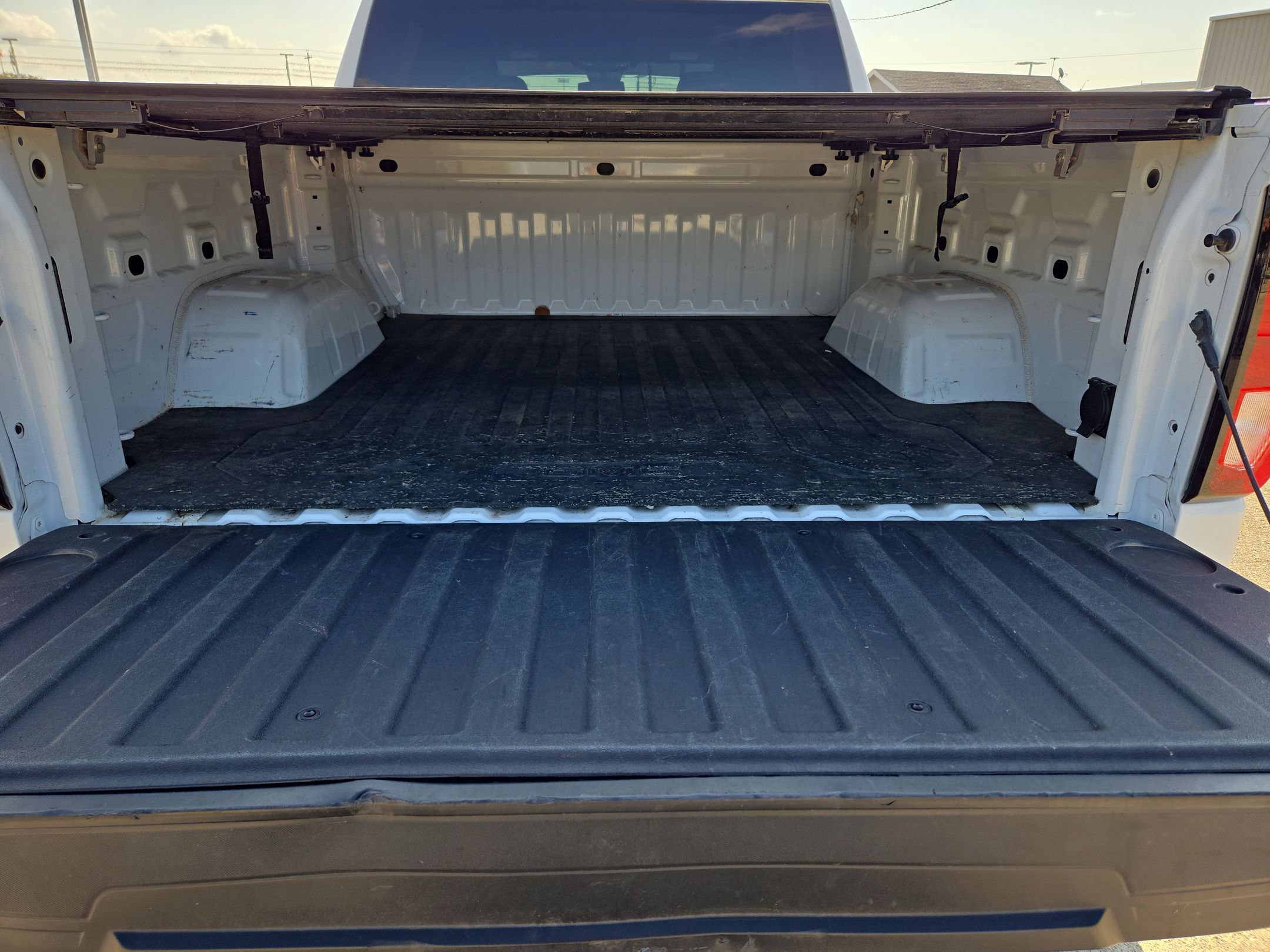 Used 2025 GMC Sierra 1500 Elevation w/ X31 Off-Road Package AWD/4WD image 24