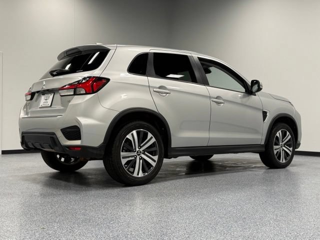 Used 2023 Mitsubishi Outlander Sport SE AWD/4WD image 12