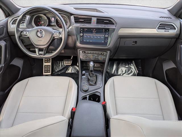 Used 2020 Volkswagen Tiguan SE R-Line image 18