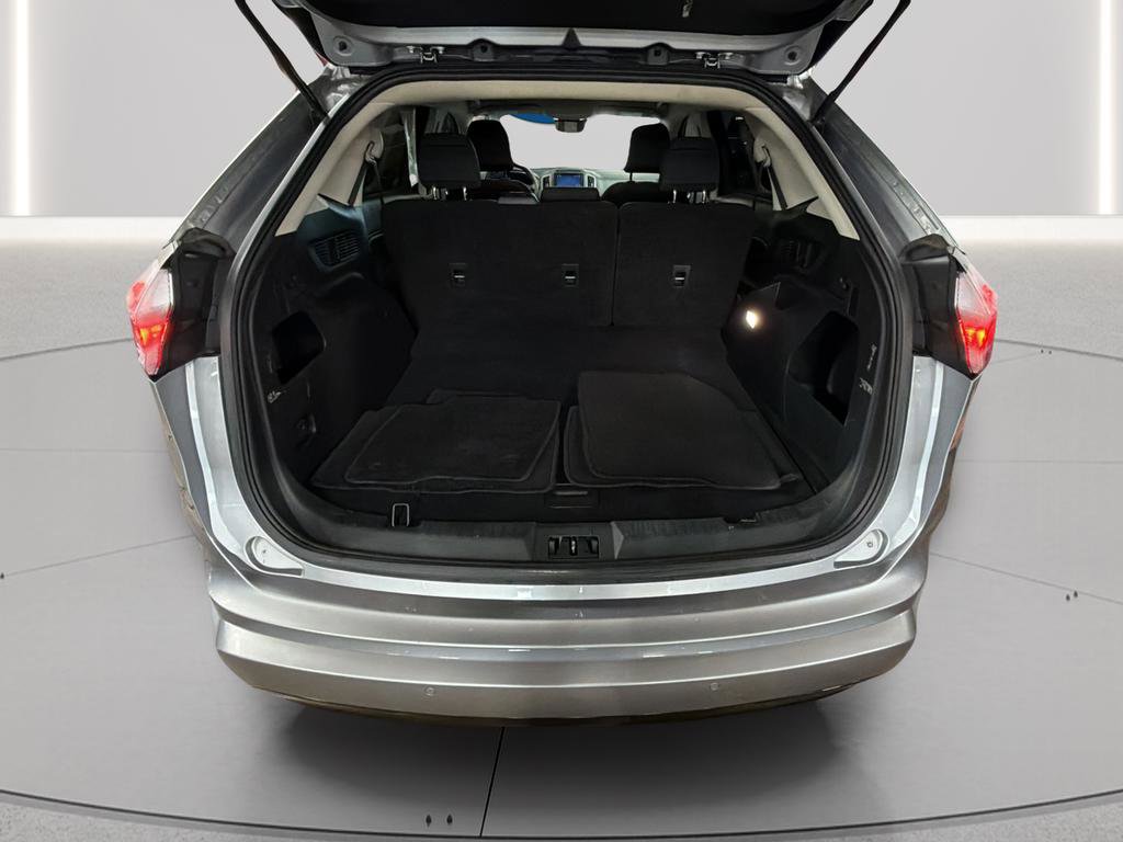 Used 2022 Ford Edge SE w/ Black Appearance Package image 22