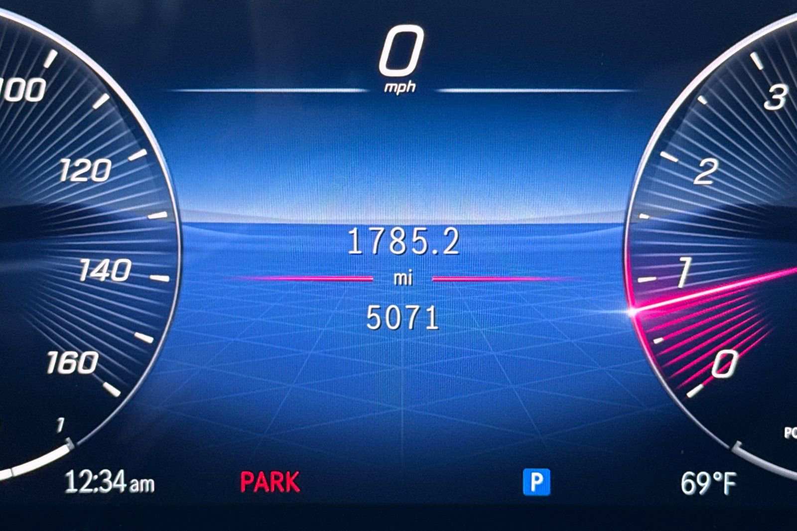 Certified 2025 Mercedes-Benz GLB 250 image 30