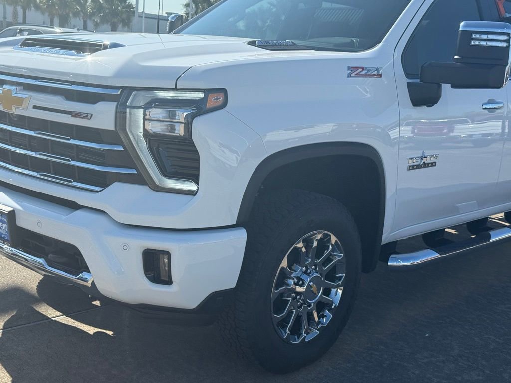 New 2026 Chevrolet Silverado 2500 LT w/ Z71 Chrome Sport Edition image 2