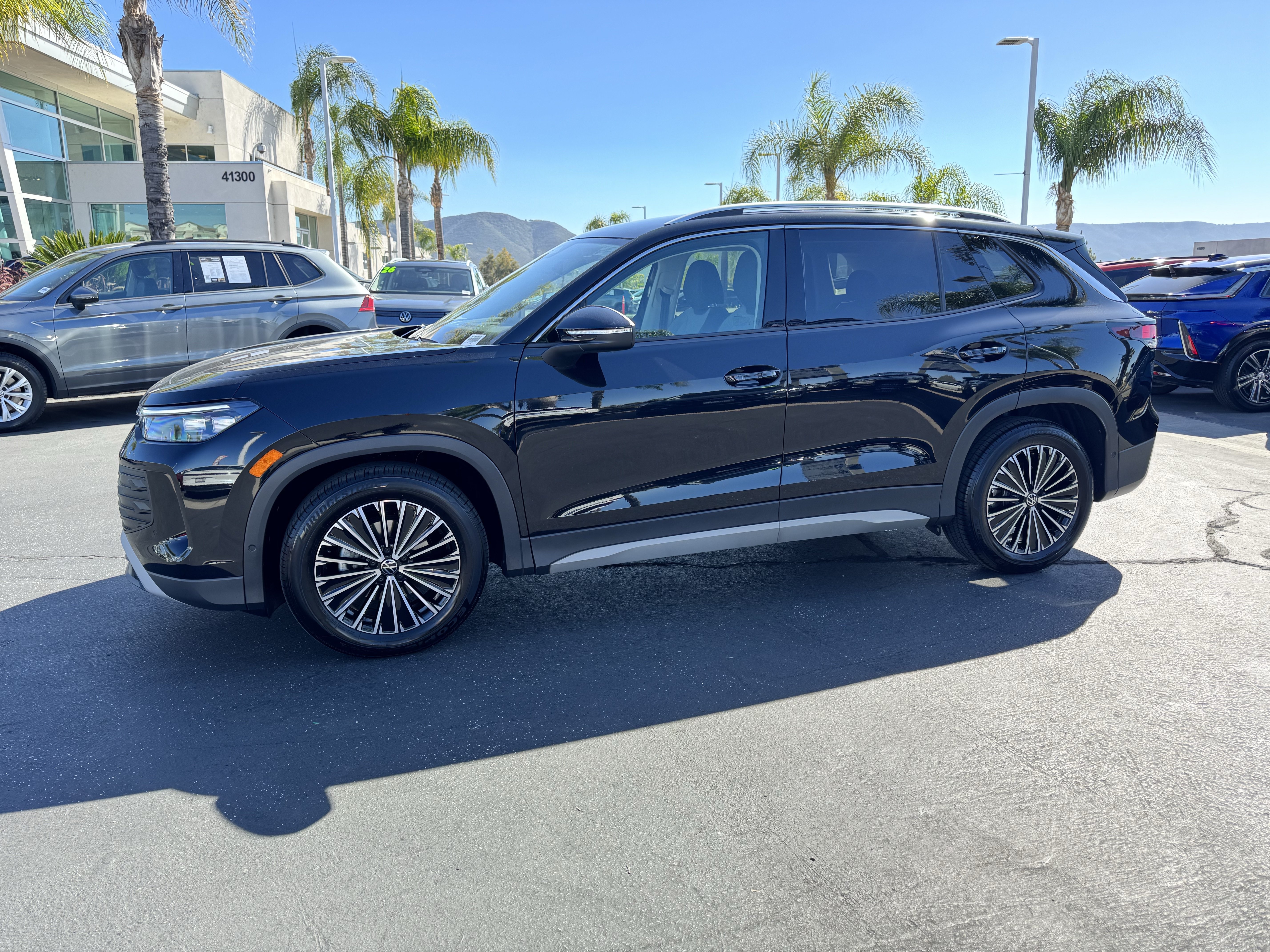 Used 2026 Volkswagen Tiguan S FWD image 7