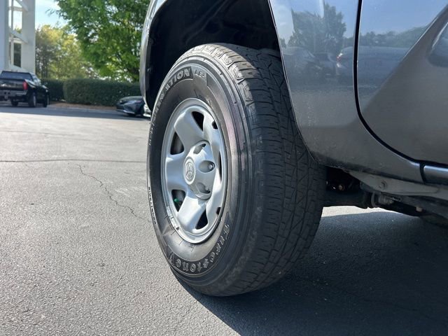 Used 2023 Toyota Tacoma SR AWD/4WD image 11