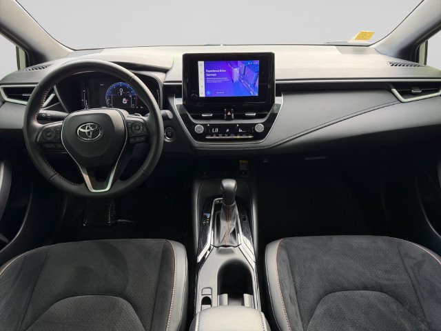 Used 2026 Toyota Corolla SE FWD image 14