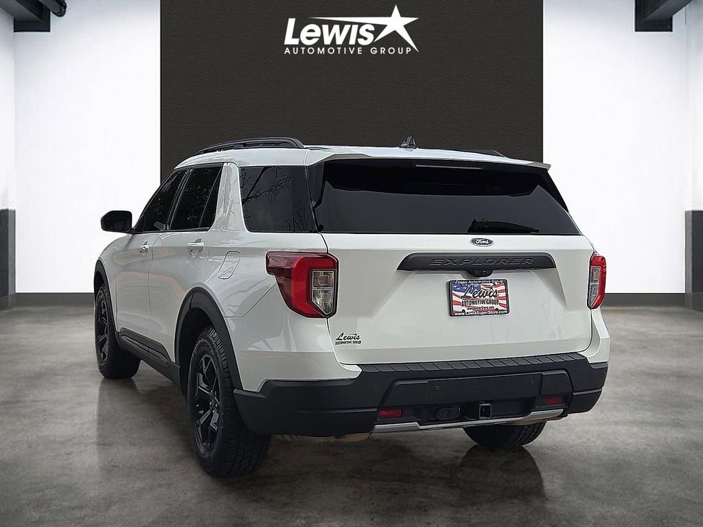 Used 2023 Ford Explorer Timberline AWD/4WD image 3