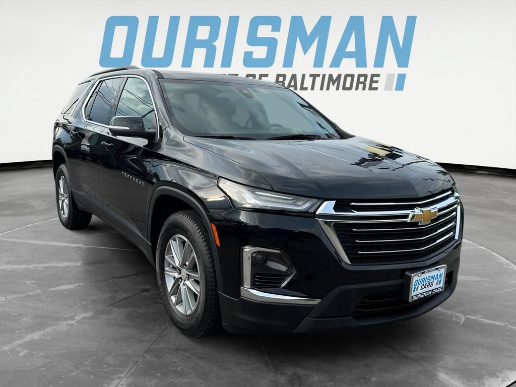 Used 2023 Chevrolet Traverse LT