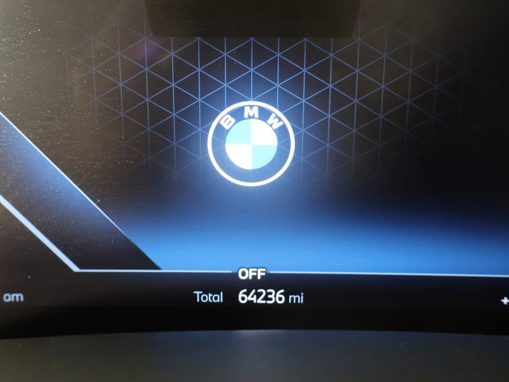 Used 2024 BMW X7 xDrive40i w/ Executive Package image 48