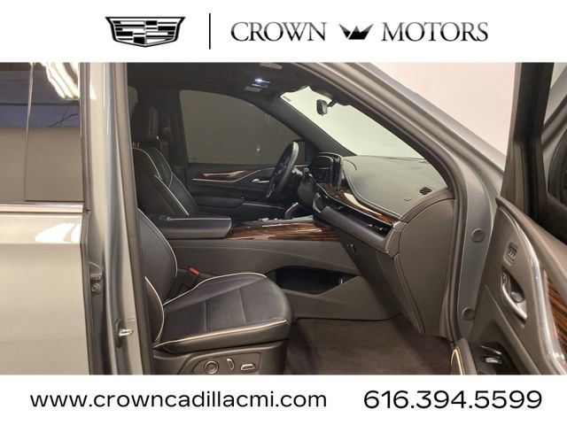 Certified 2024 Cadillac Escalade Premium Luxury AWD/4WD image 26