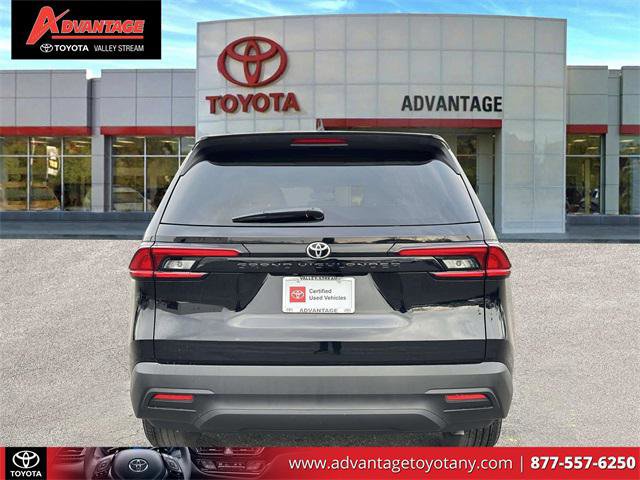 Certified 2025 Toyota Grand Highlander FWD image 8