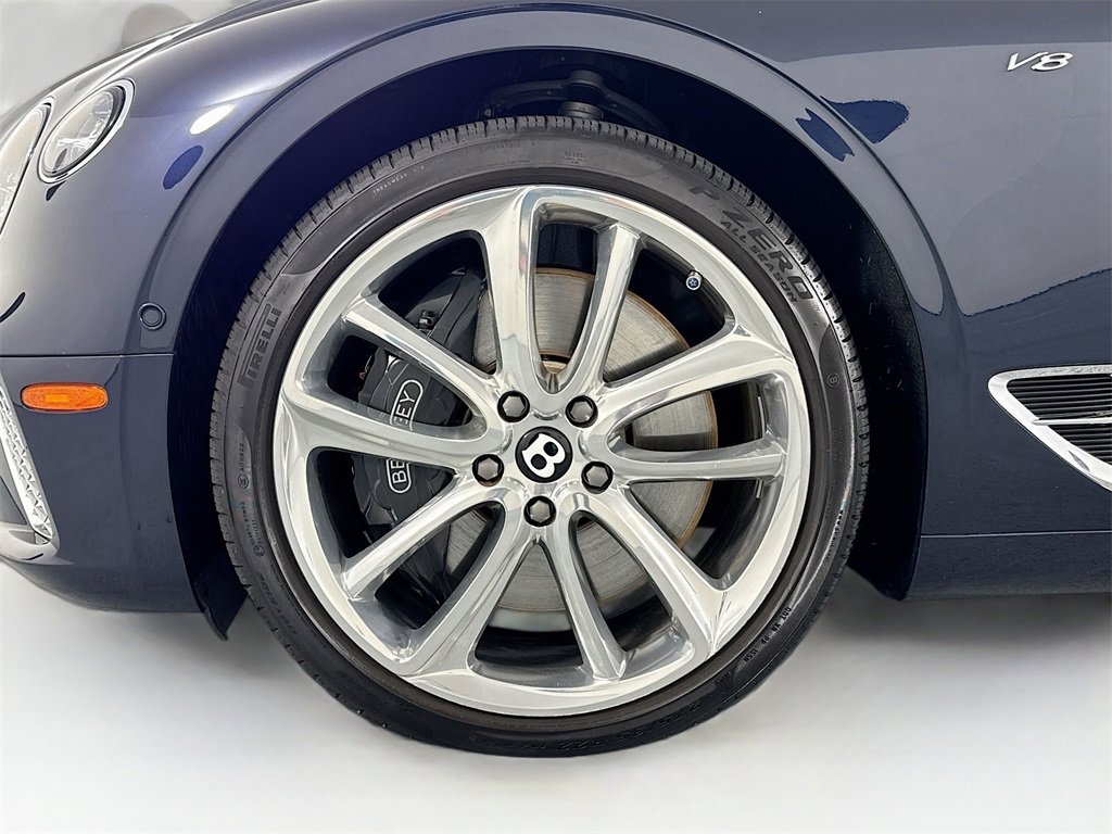 Used 2022 Bentley Continental GT image 32