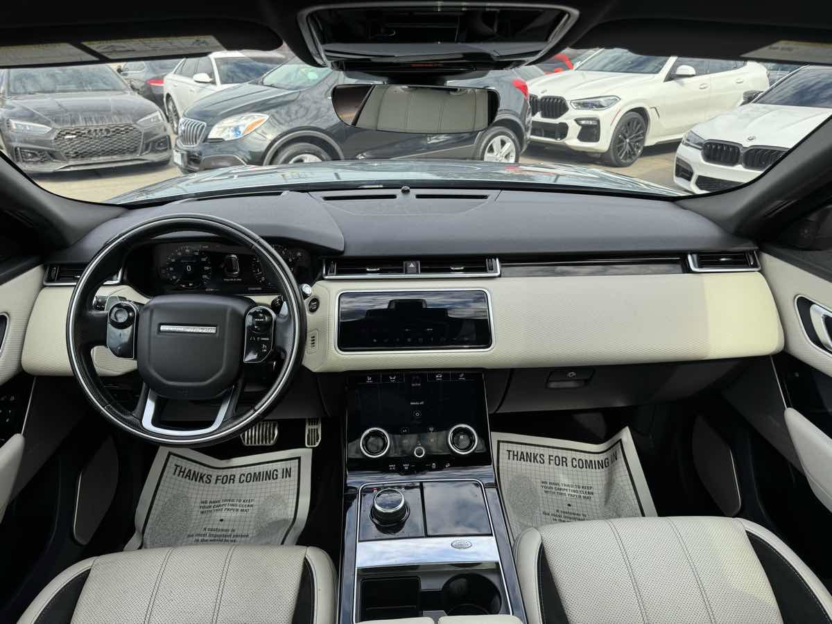 Used 2020 Land Rover Range Rover Velar R-Dynamic S image 21