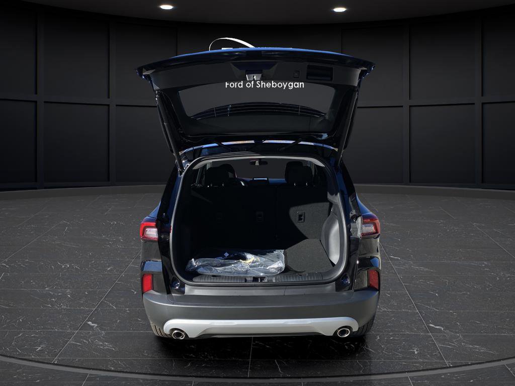 New 2026 Ford Escape Active w/ Cold Weather Package image 13
